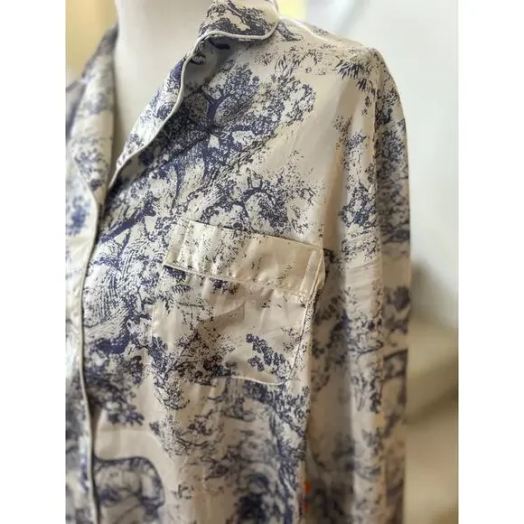 White & Blue Toile Jungle Print Satin Long Sleeve Pajama Pant Set